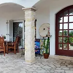 Little Castle וודיצה