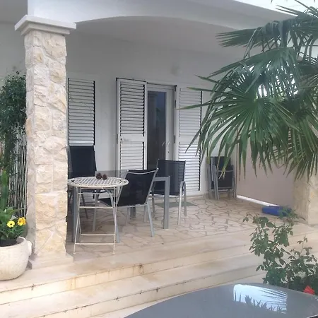 Little Castle Lejlighed Vodice