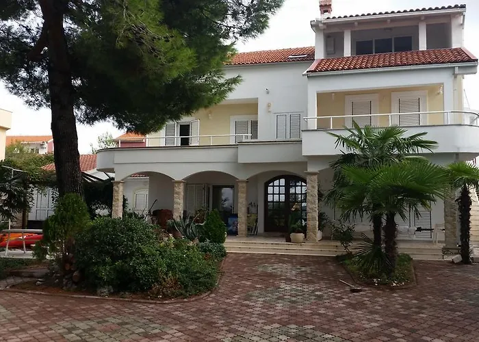 Little Castle Apartamento *