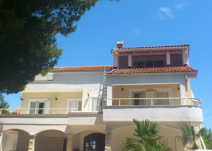 Little Castle Apartamento